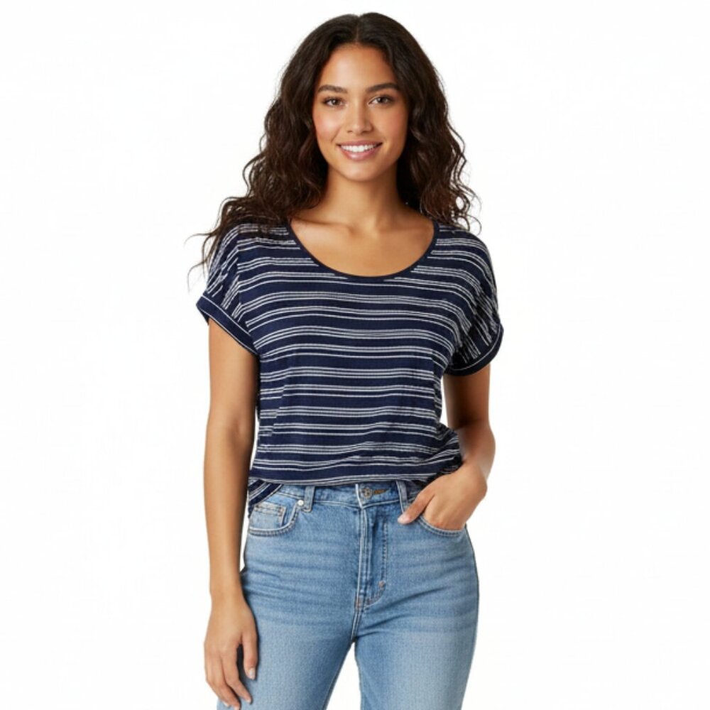 Hippie Rose Short Sleeve Blue & White Top w/ Zipper Back | Size M